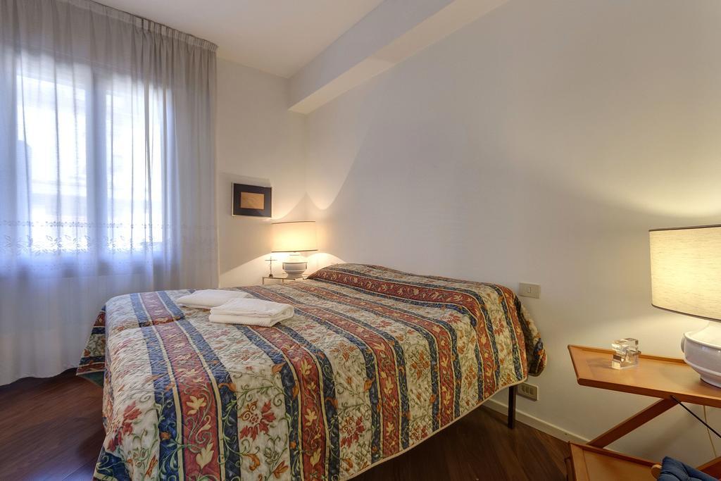 Apartment Lungarno Colombo *