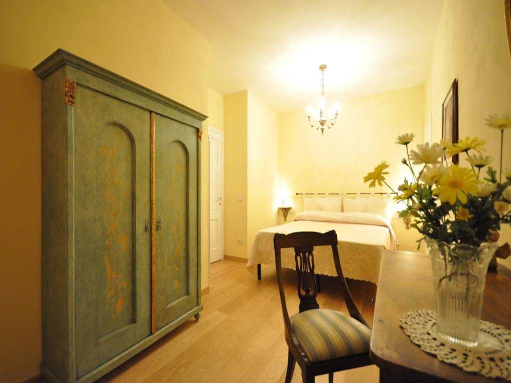 Eros Apartment