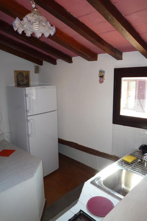 Apartment Lovely Bargello View