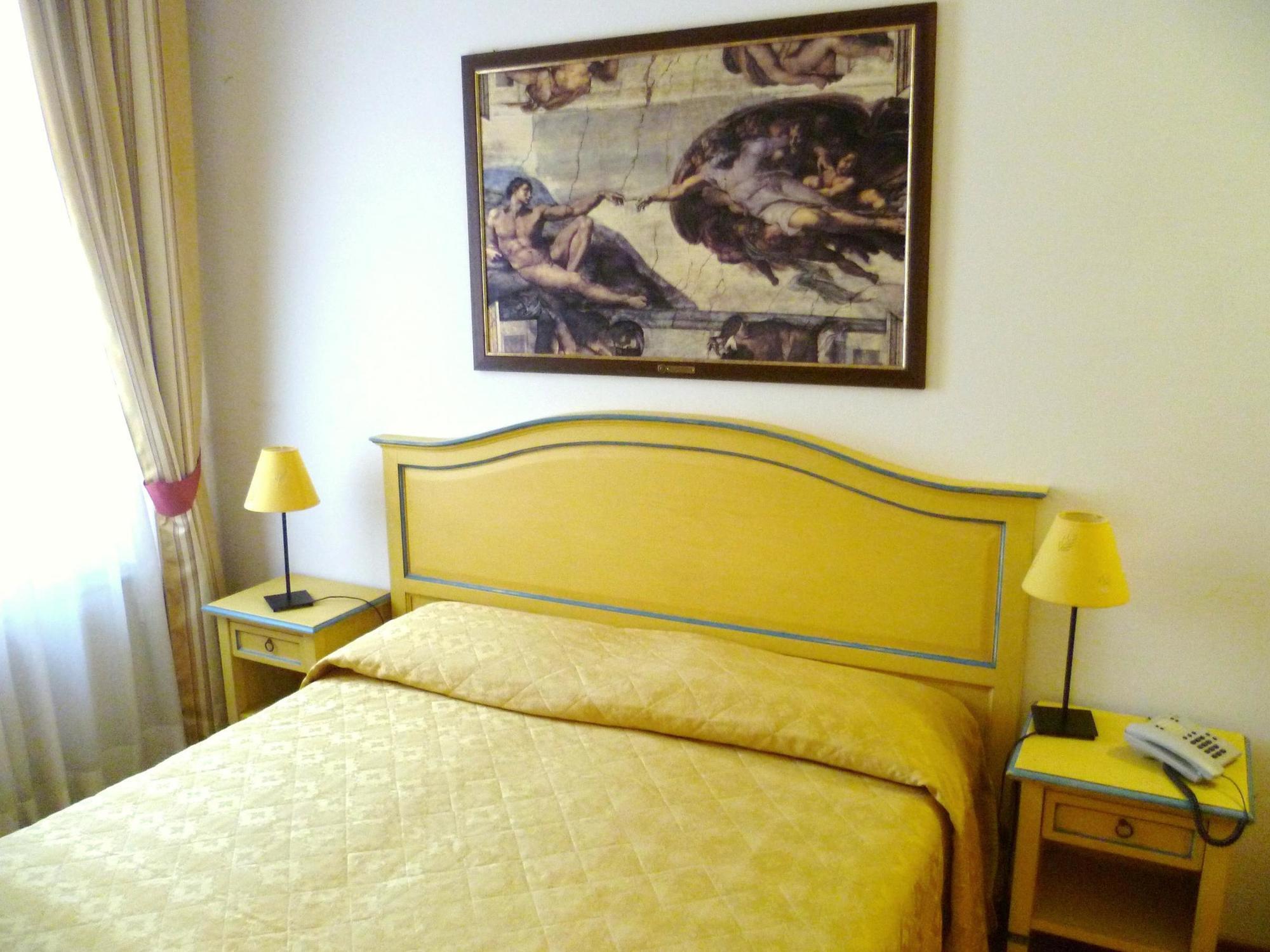 Vasari Hotel