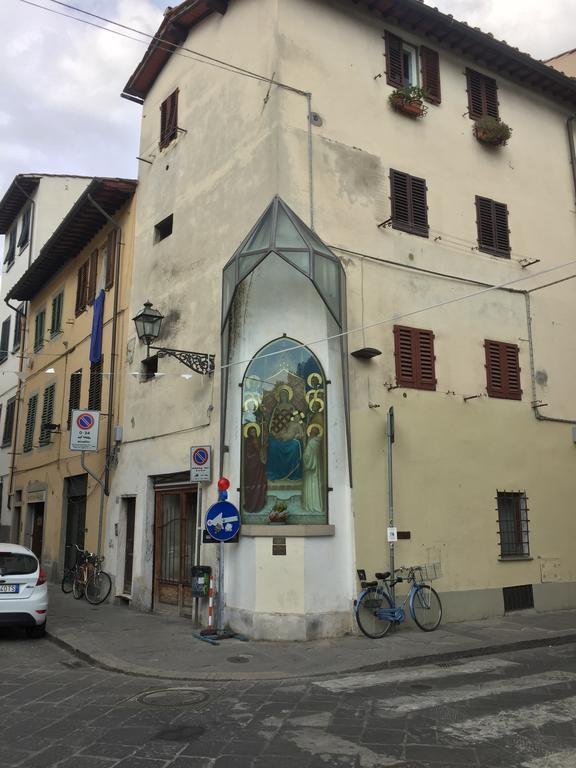 Charming * Florence