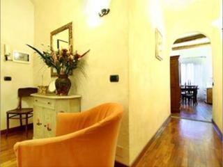 De Castellani Apartment