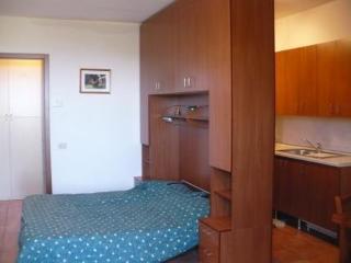 One World Apartments Hotel