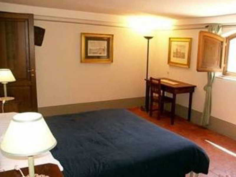 One World Apartments 3* Florence
