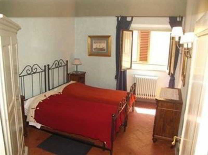 One World Apartments 3*