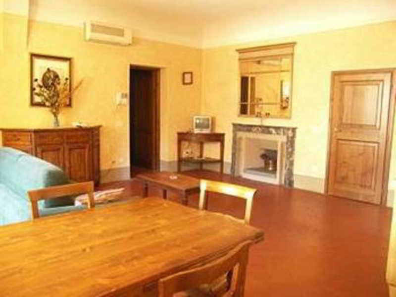 Hotel One World Apartments