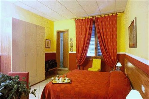 Residenza Manzoni 3* Florence