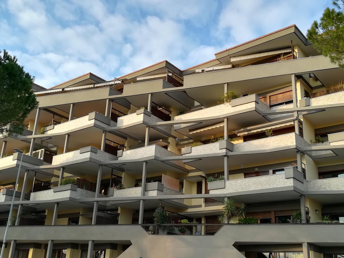 Apartment Lungarno Colombo *