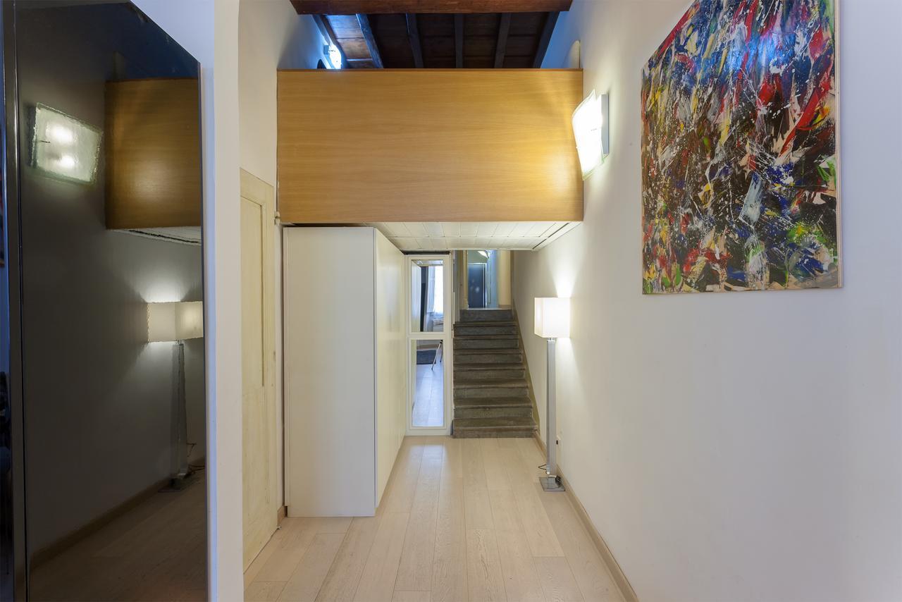 Aurora Apartment *