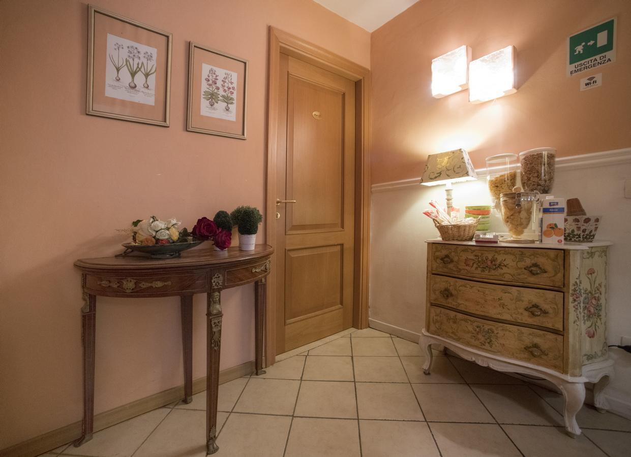 Residenza Manzoni Bed & Breakfast Florence