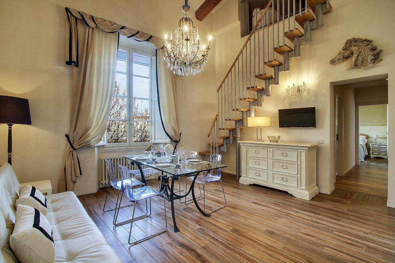 Apartment Lungarno Elegance *