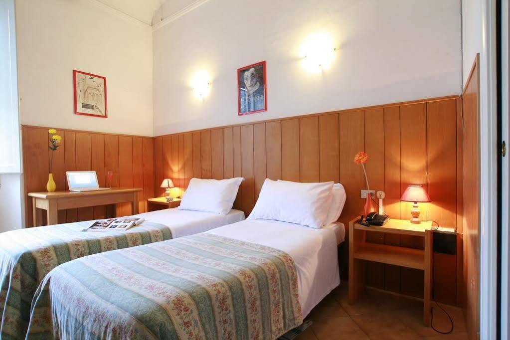 De' Pazzi Hotel