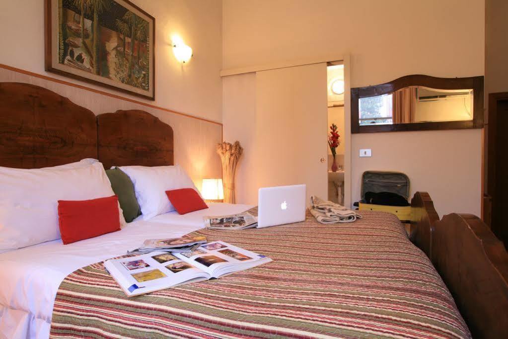 Hotel De' Pazzi 2*