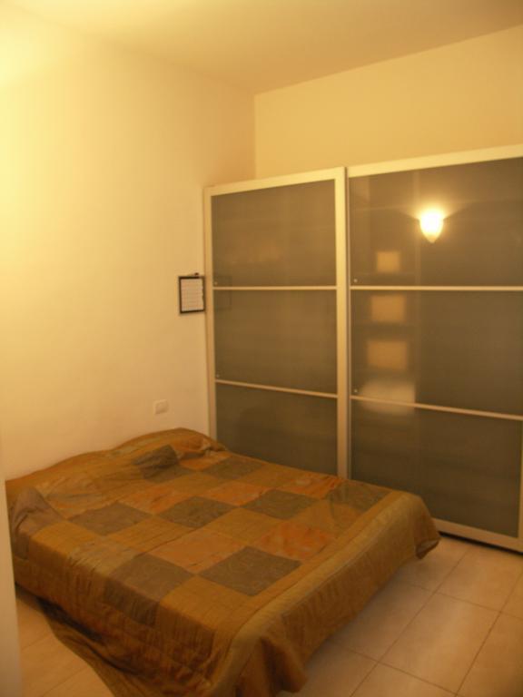 One World Apartments Hotel 3*