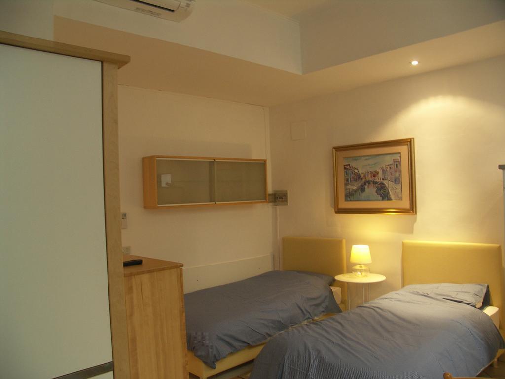 One World Apartments Florence