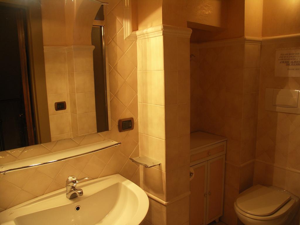 One World Apartments Florence
