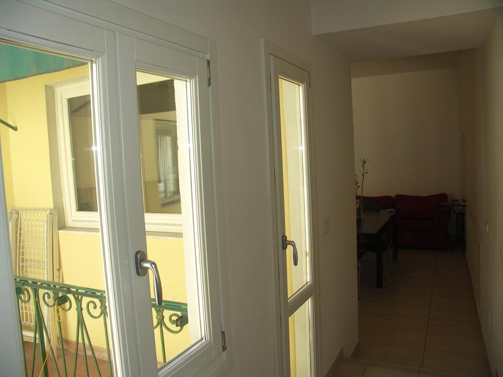 One World Apartments 3*