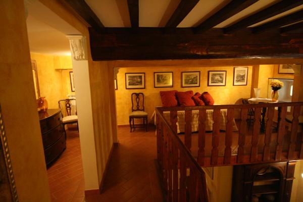 Apartment Palazzo Pergola Florence