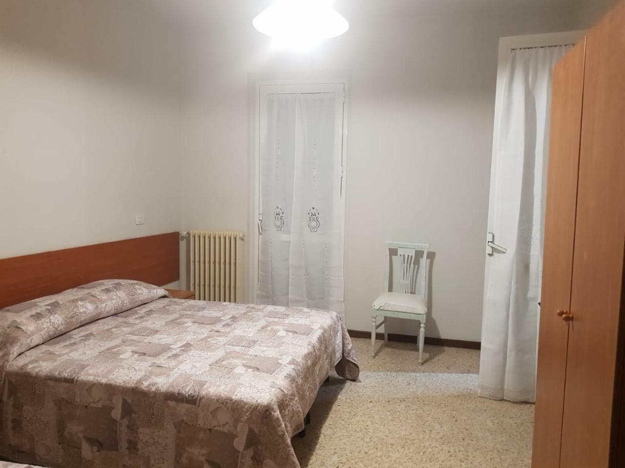 Guest house Sabatelli Bed And Car Florence