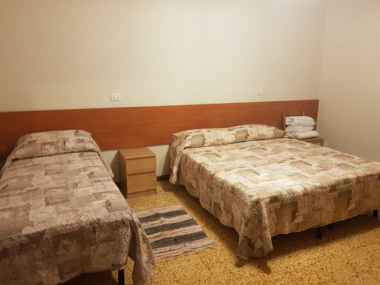 Sabatelli Bed And Car Guest house