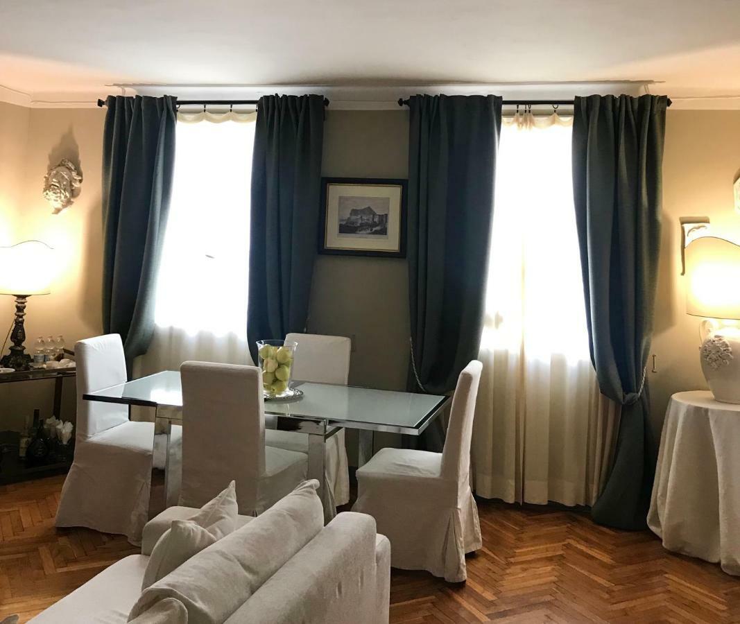 Maison d'hôtes Capri Moon 2*