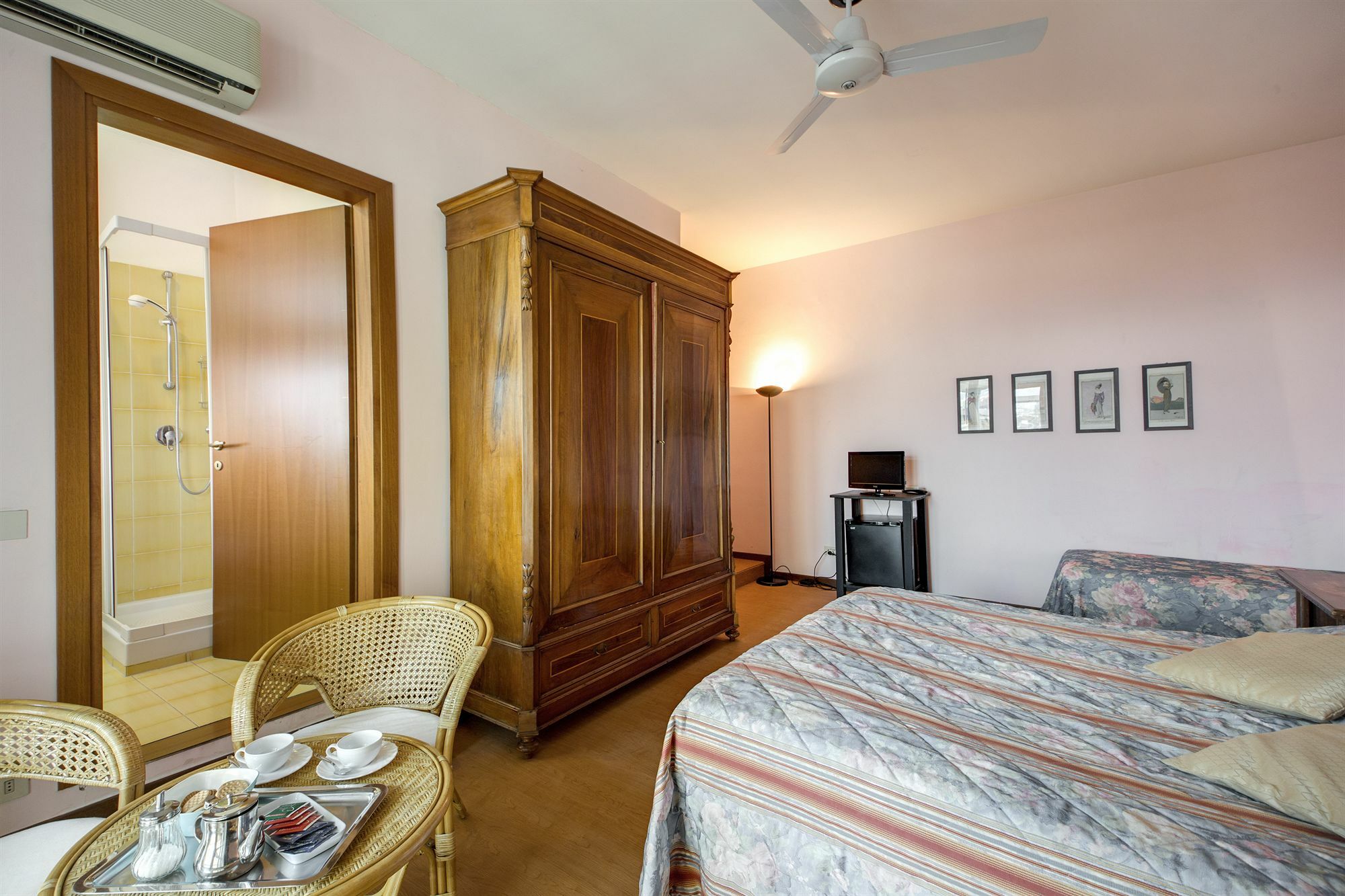 Guest house Residenza Giulia 3*