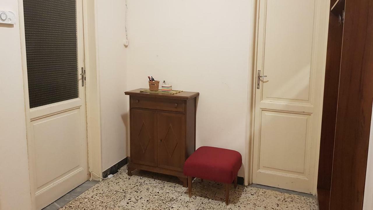 Leopoldo Apartment