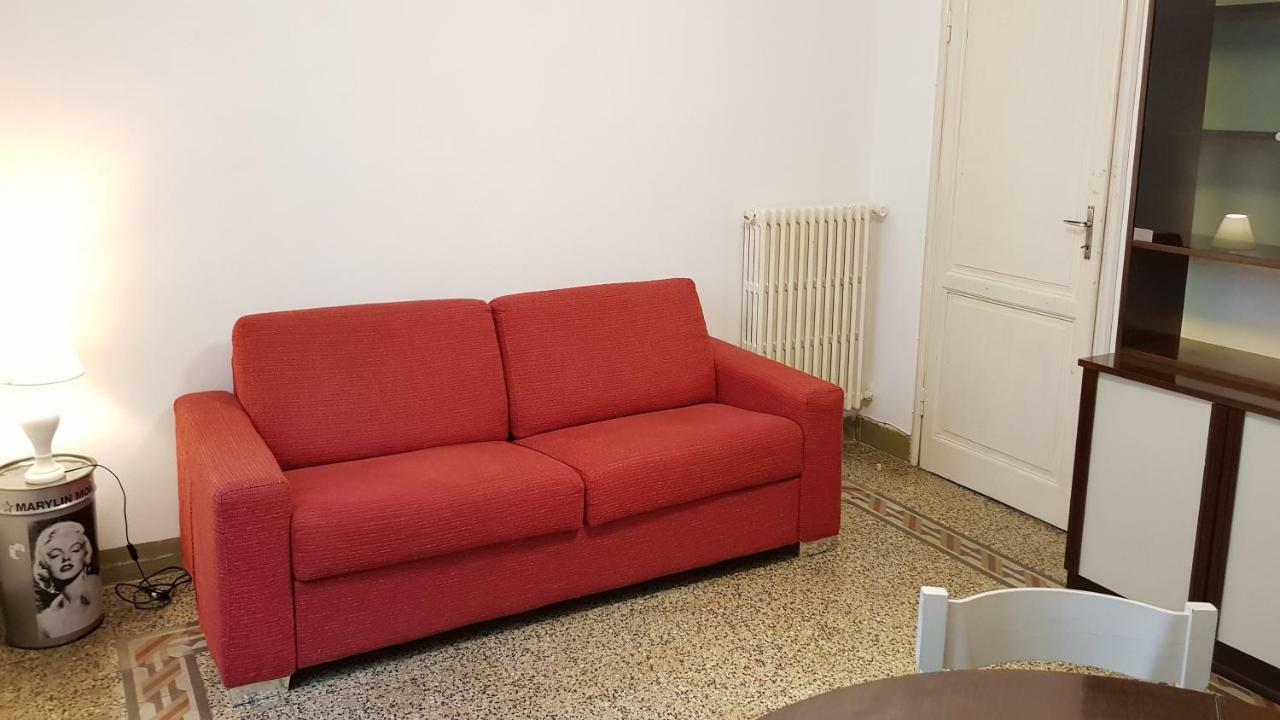 Leopoldo Apartment