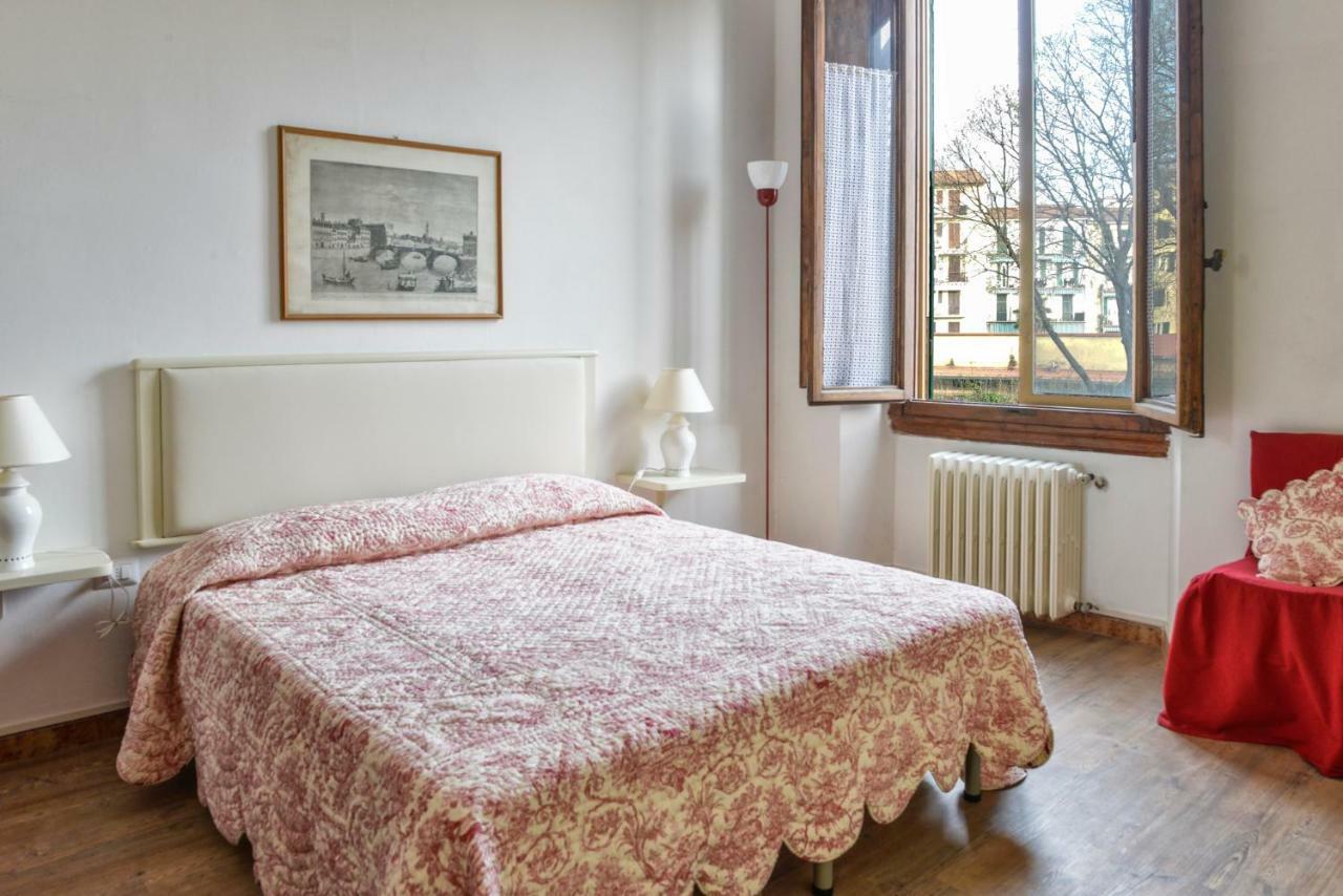 La Casa Dei Nonni - Bright In Apartment