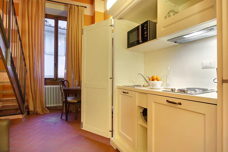 One World Apartments Hotel