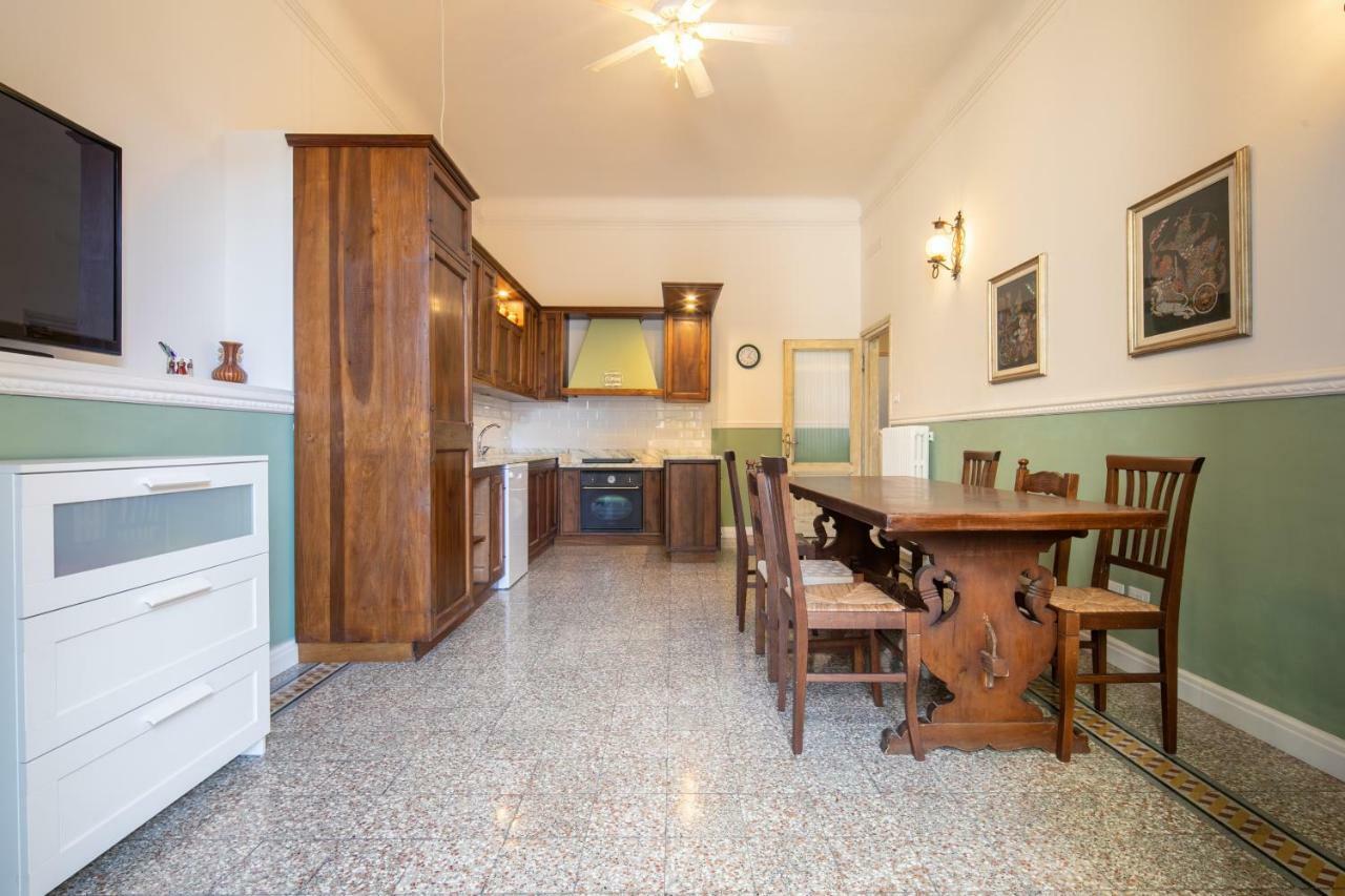 Santa Maria Novella 4 Bedrooms By Mmega Appartement Florence