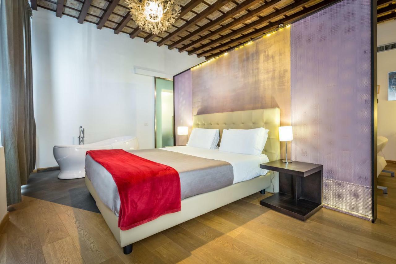 La Scaletta Al Ponte Vecchio Hotel 4*