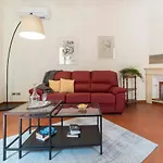 110 Sqm Apartment 6 Sleeps In Santa Croce