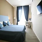 Hotel Magenta