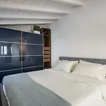 Apartments Florence- Oltrarno Garden