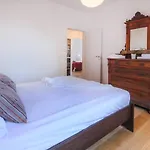Apartments Florence- Giacomini 4 Bedroom Apartment