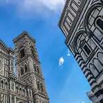 Leonardo Luxury Apartment