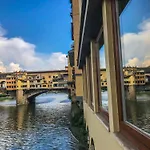 Leonardo Luxury Apartment
