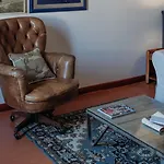 Soprarno Suites