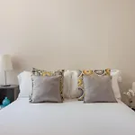 Italian Experience-Lungarno Suite Apartment