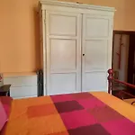 The Florentine House, Spontini 60