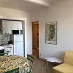 Serragli House