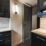 Luxury River View Apartment By Mmega