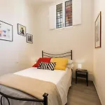 Live Like A Florentine Next To Santa Croce Square