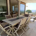 Appartamento Con Piscina In Villa