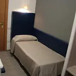 Hotel Magenta
