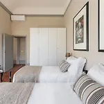 Stunning Central Apartment In Antique Villa XII