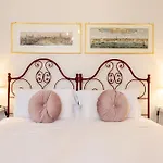 Pitti Deluxe Apartment