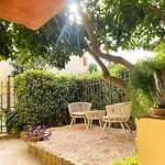Villino Gemma, Elegant Living With A Tuscan Touch