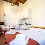 San Frediano Central Studio